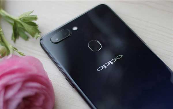 dien-thoai-oppo-r15-3 dien-thoai-oppo-r15-3