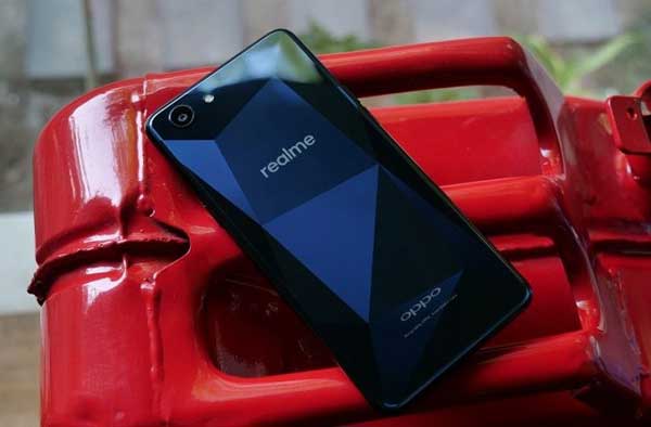 dien-thoai-oppo-realme-1-2 dien-thoai-oppo-realme-1-2