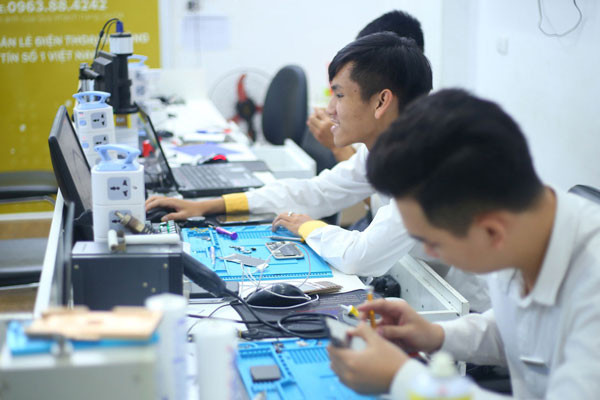 hinh-anh-khu-vuc-ky-thuat-mobilecity-2 hinh-anh-khu-vuc-ky-thuat-mobilecity