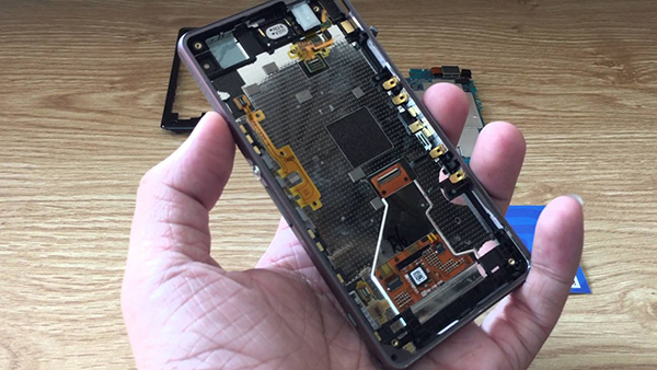 khi-nao-can-thay-loa-moi-cho-sony-xperia-z1 khi-nao-can-thay-loa-moi-cho-sony-xperia-z1