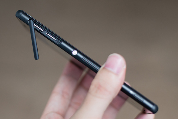 lam-gi-khi-sony-m4-bi-hong-loa-trong lam-gi-khi-sony-m4-bi-hong-loa-trong