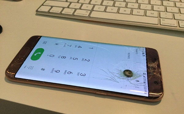 man-hinh-samsung-galaxy-s7-edge-bi-vo man-hinh-samsung-galaxy-s7-edge-bi-vo