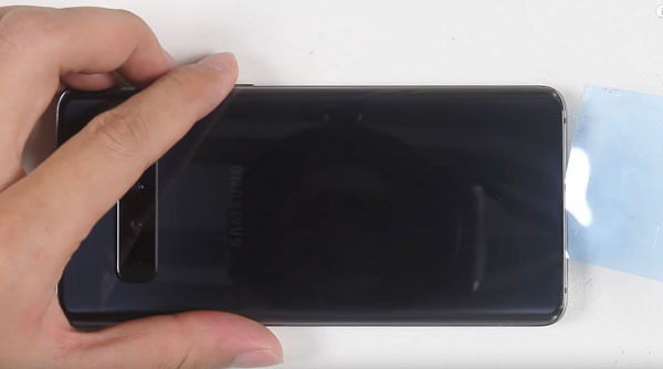 su-dung-mieng-nhua-tach-mat-lung su-dung-mieng-nhua-tach-mat-lung