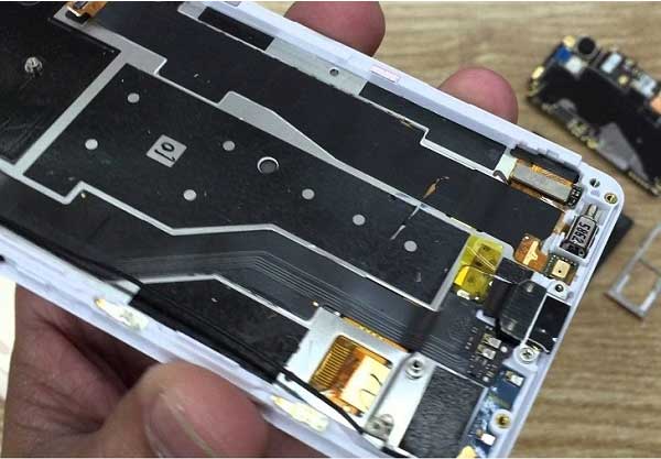 thay-chan-sac-oppo-neo-3-r831k-3 thay-chan-sac-oppo-neo-3-r831k-3