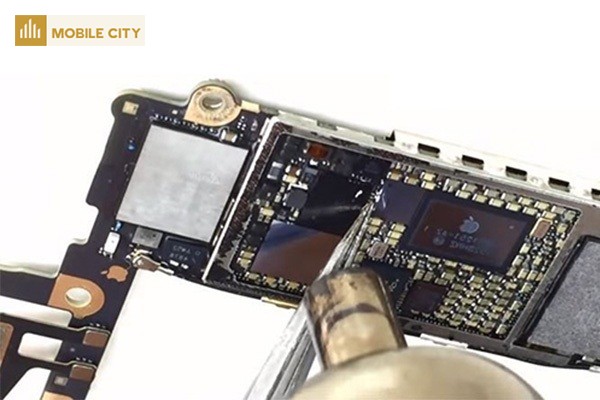 sửa IC sóng iphone 8, 8 plus sửa IC sóng iphone 8, 8 plus