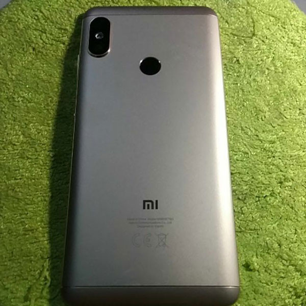 thay-kinh-lung-nap-lung-xiaomi-redmi-note-5-note-5-pro-3 Dịch vụ Thay kính lưng, nắp lưng Xiaomi Redmi Note 5, Note 5 Pro tại mobile city