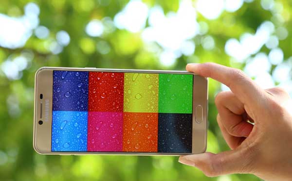 thay màn hình samsung C7 bị dính nước