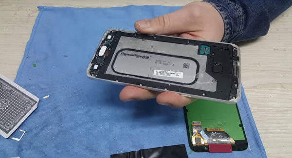 thay-man-hinh-samsung-galaxy-a8-1 thay-man-hinh-samsung-galaxy-a8-1