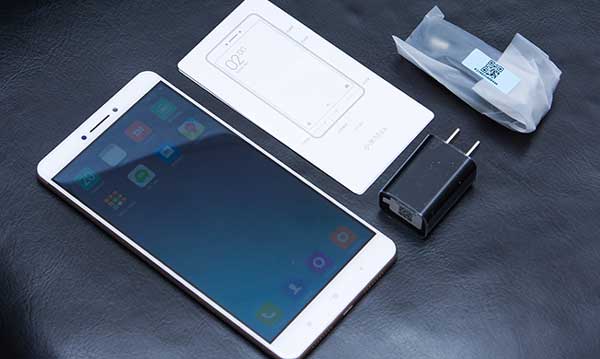thay-mat-kinh-cam-ung-xiaomi-mi-max-2-1 thay-mat-kinh-cam-ung-xiaomi-mi-max-2-1