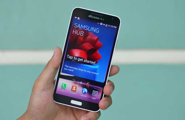 thay-mat-kinh-samsung-galaxy-j-1