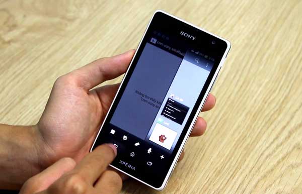 thay-mat-kinh-sony-tx.jpg thay-mat-kinh-sony-tx.jpg