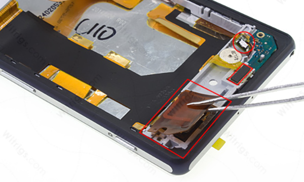 thay-mic-sony-xperia-m4-doi-hoi-su-chinh-xac-cao thay-mic-sony-xperia-m4-doi-hoi-su-chinh-xac-cao