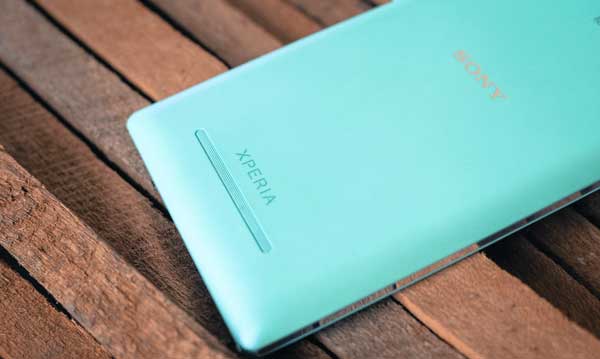 thay-nap-lung-sony-C3-4 thay-nap-lung-sony-C3-4