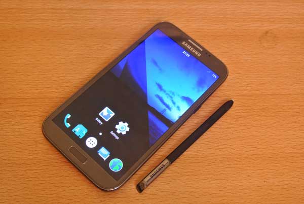 Thay pin samsung note 2 1