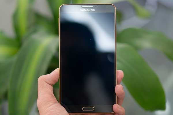 thay-vien-benzen-note-3-1