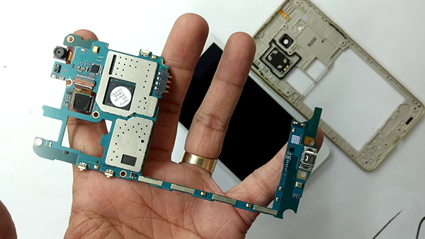 thoi-diem-nao-can-thay-mic-sony-xperia-z3 thoi-diem-nao-can-thay-mic-sony-xperia-z3