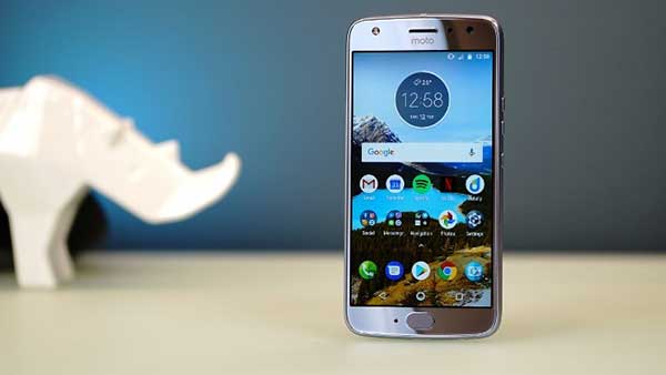 hinh-anh-dien-thoai-moto-x4