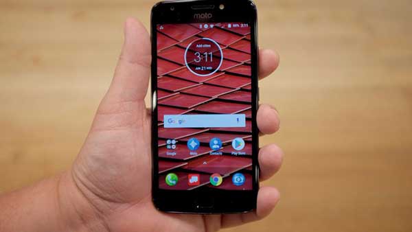 hinh-anh-motorola-e4 hinh-anh-motorola-e4