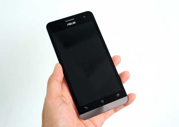 sua-asus-zenfone-5-bi-mat-nguon-1