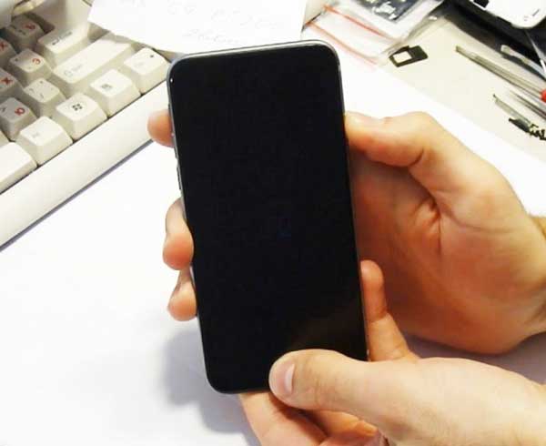 sua-iphone-5s-bi-mat-nguon-2 sua-iphone-5s-bi-mat-nguon-2