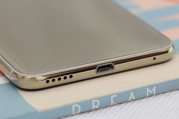 thay-chan-sac-mobiistar-x thay-chan-sac-mobiistar-x