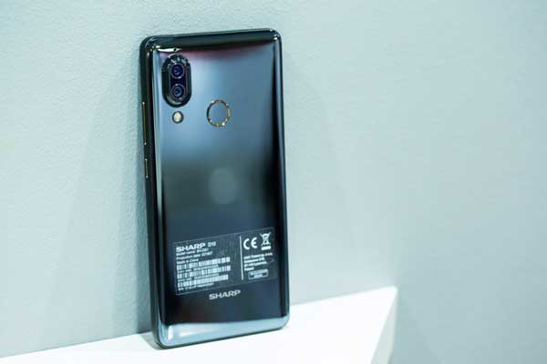 thay-ic-nguon-sharp-aquos-d10