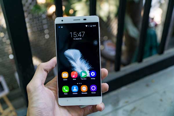 thay-man-hinh-htc-desire-820G-1 thay-man-hinh-htc-desire-820G-1