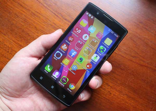 thay-man-hinh-lenovo-a2010-1