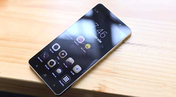 thay-mat-kinh-cam-ung-nomi-3s-1