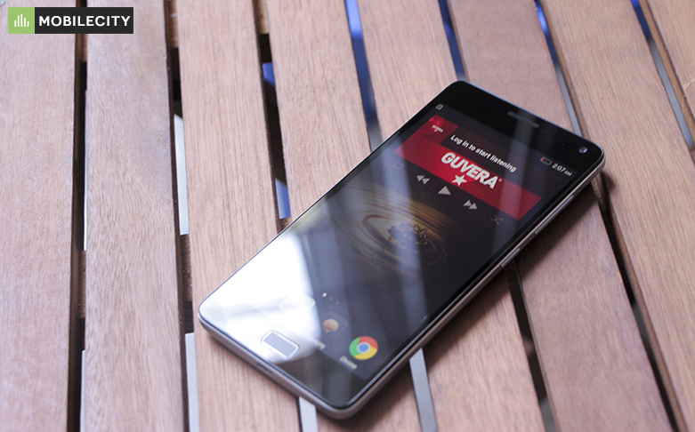 Thay-mat-kinh-Lenovo-vibe-P1-05.jpg Thay-mat-kinh-Lenovo-vibe-P1-05.jpg