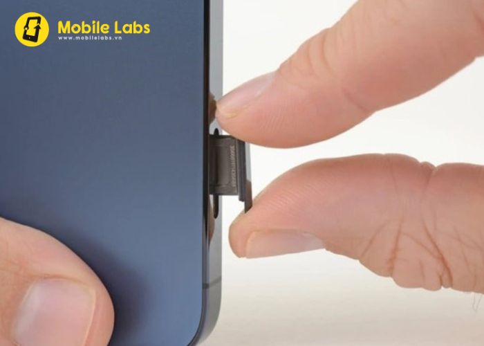 iphone-15-pro-max-ban-my-co-khe-sim-khong-3